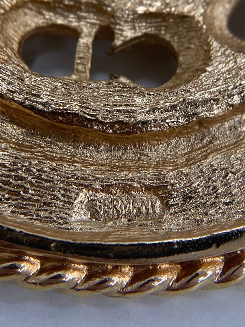 超レア‼︎クリスチャン・ディオール アンティークブローチ