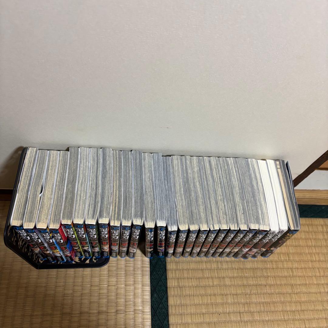 鬼滅の刃　漫画全巻、小説2巻、短編集、煉獄零巻、公式ファンブック＋画集「幾星霜」