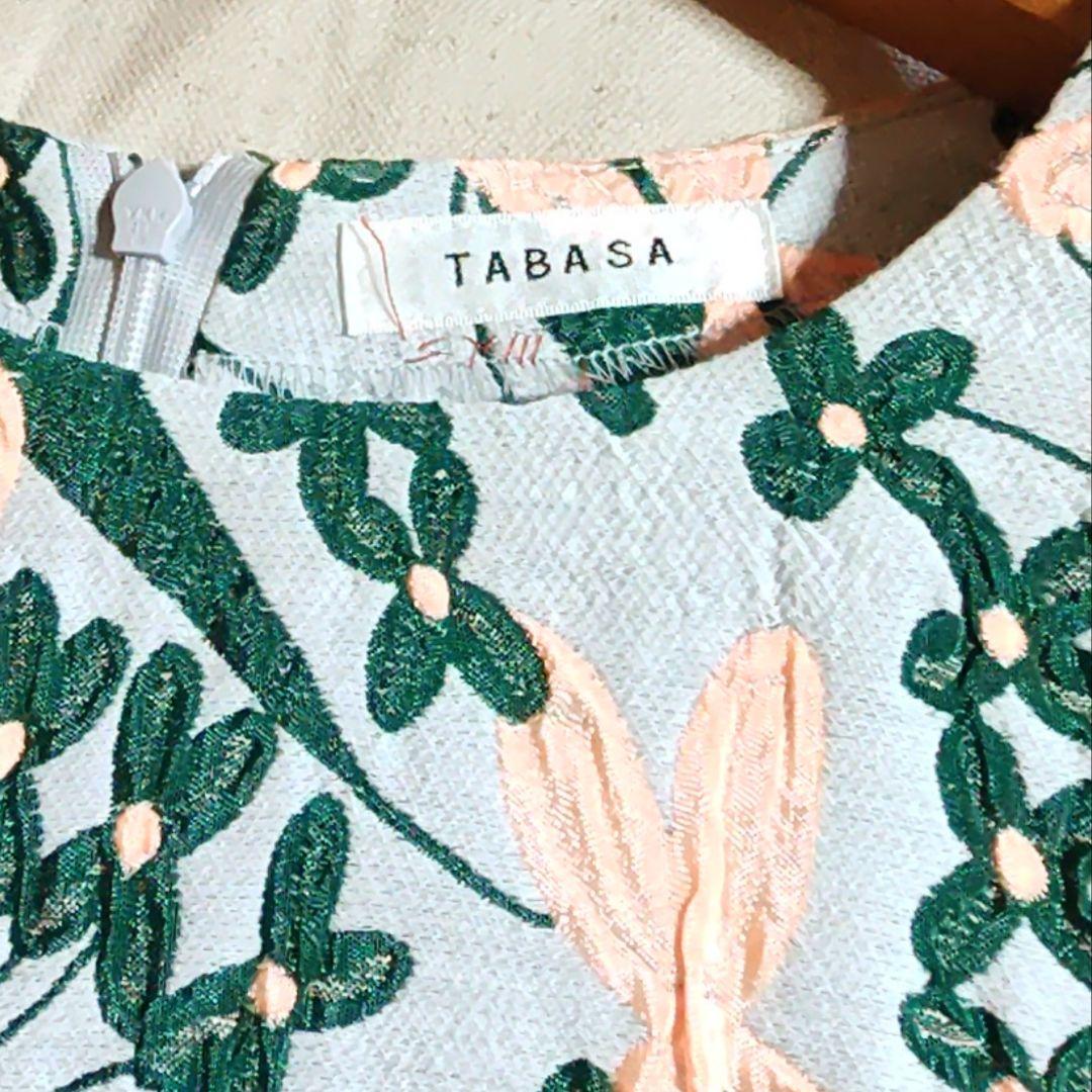 TABASA／ふくれフラワージャガードチュニック／ピンク