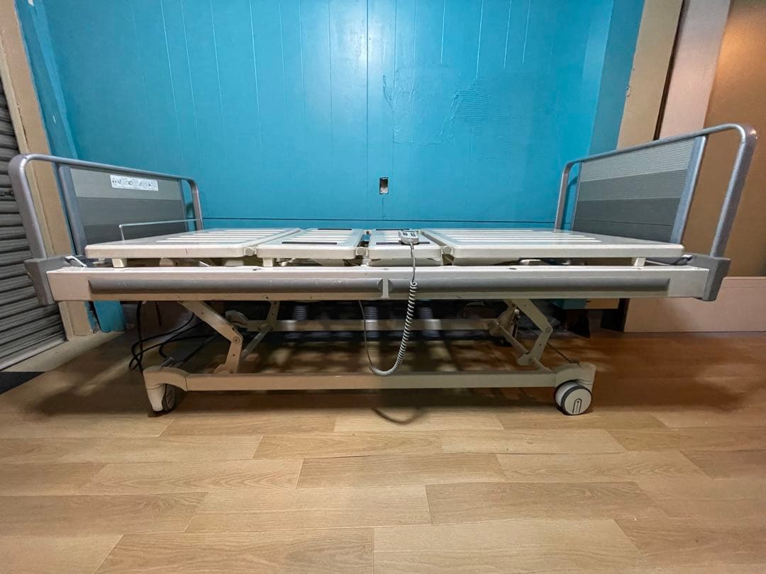 パラマウントベッド 中古 3モーター 電動介護ベッド　#11