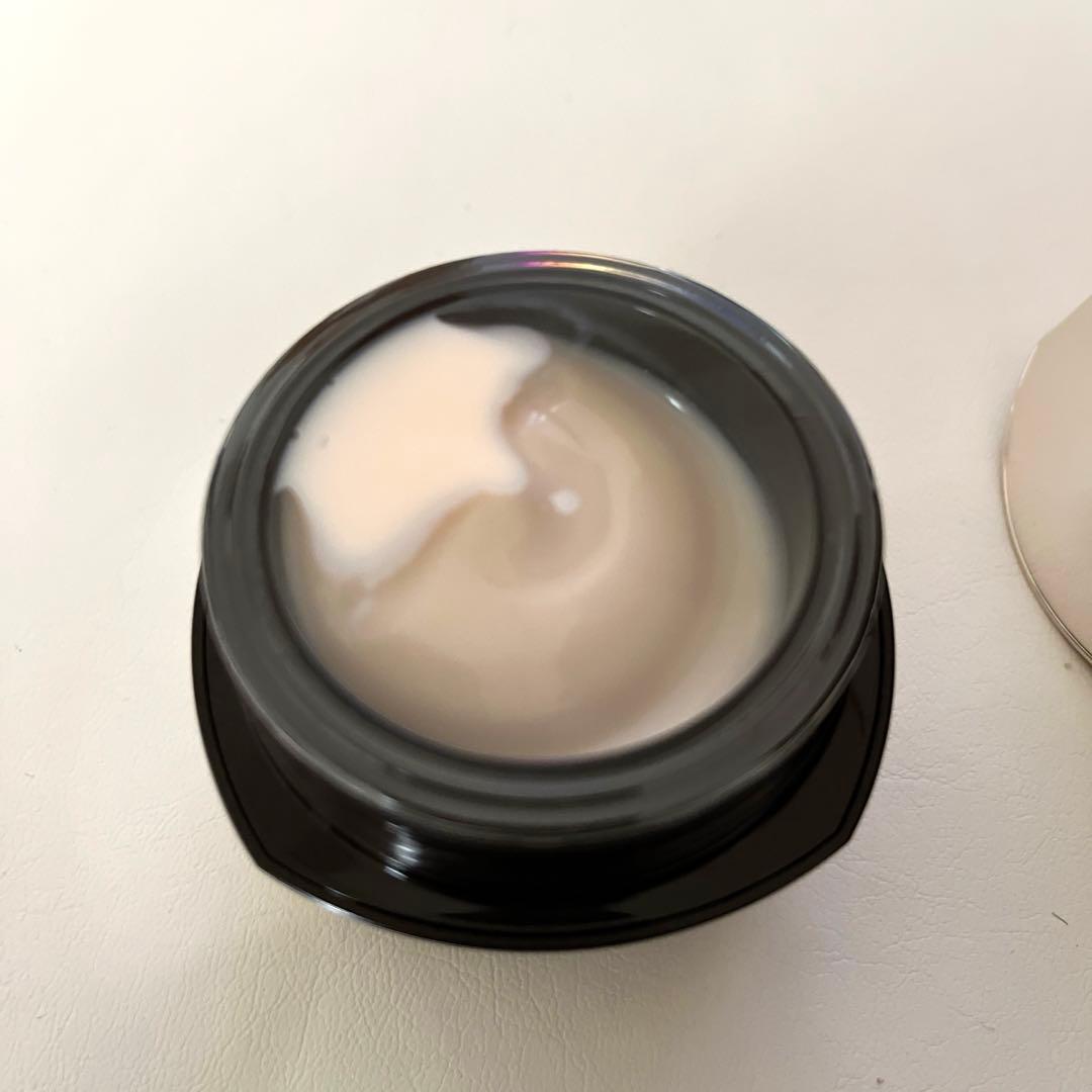 【新品未使用品】エリクシール　トータルV ファーミングクリーム