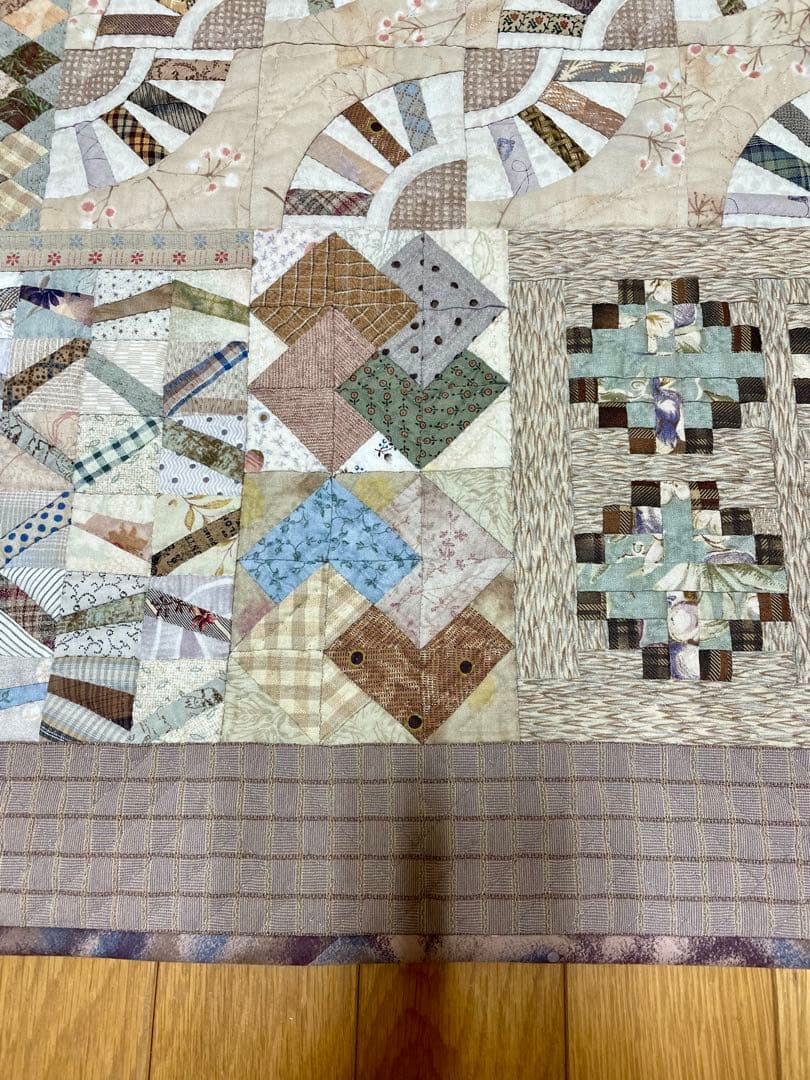 パッチワークキルト タペストリー　サンプラー