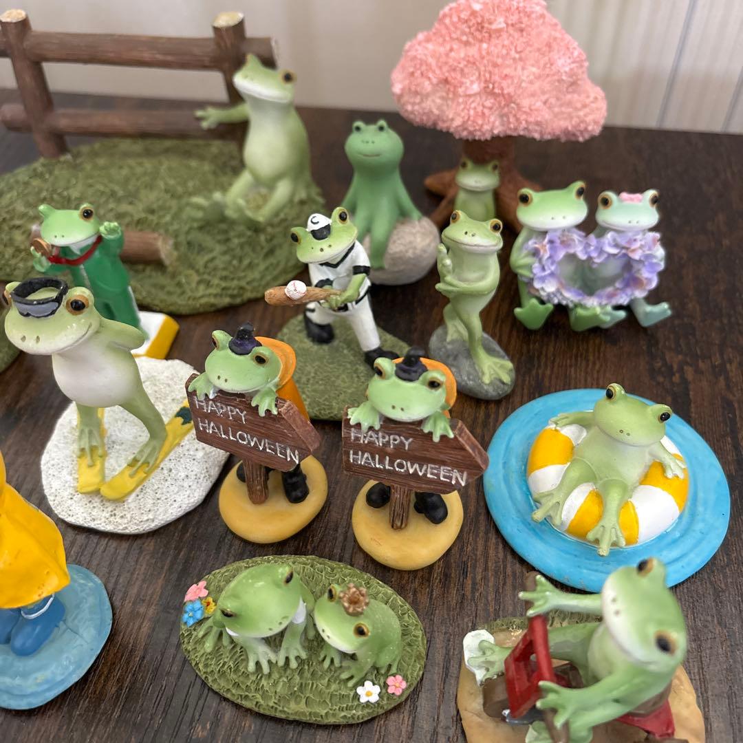 カエルの陶器置物セット 約48点