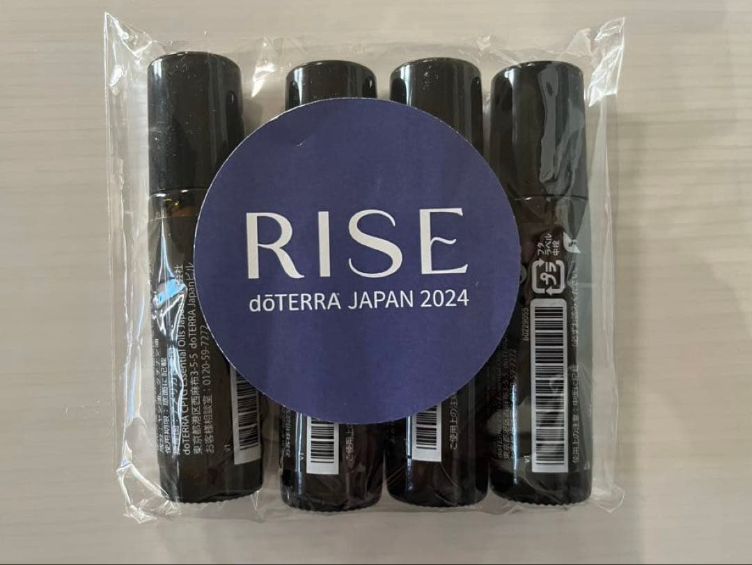 ドテラ　ロールオン　４本セット　コンベンション　RISE