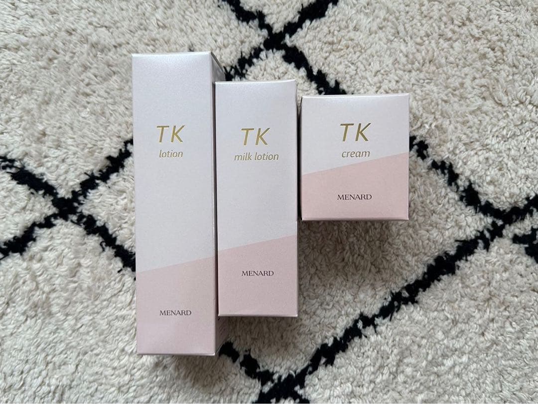 メナードTKローション&ミルクローション &エモリエントクリーム３点セット