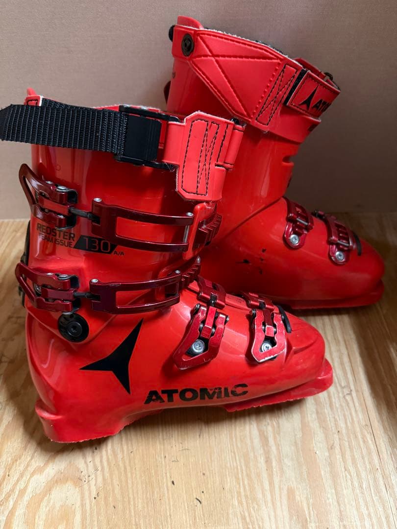 ATOMIC REDSTER TEAM ISSUE 130 スキーブーツ