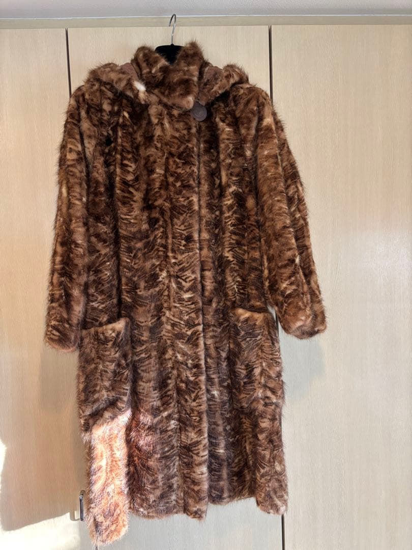 フェンディFENDI フード付き　セーブルファーコート