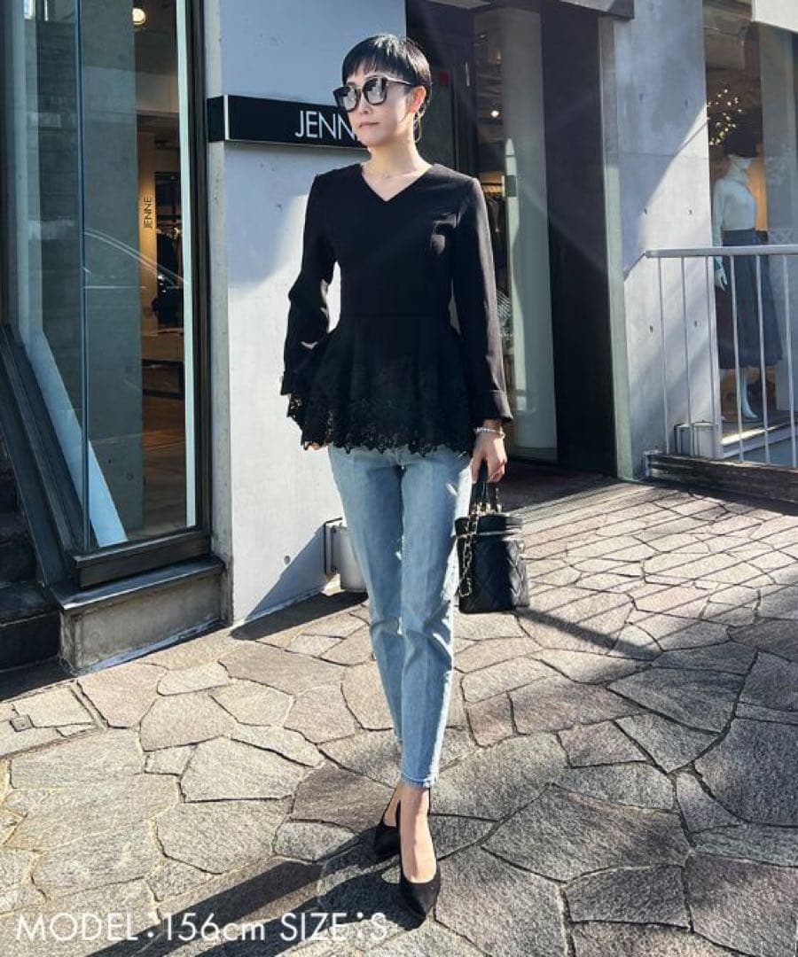 【新品未使用】JENNE ペプラムレース　ブラウス　ブラック