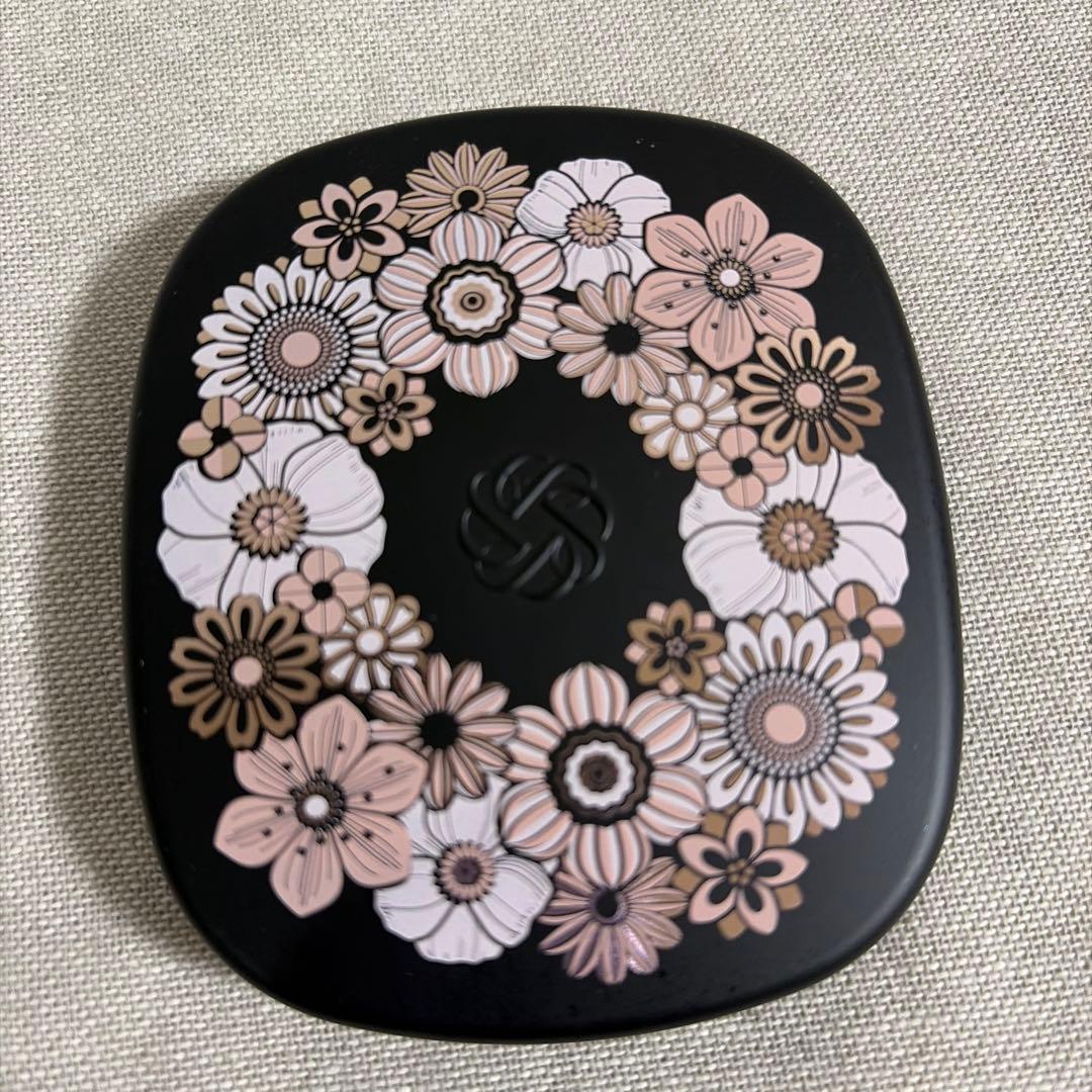 コスメデコルテ　スキンシャドウデザイニングパレット　08