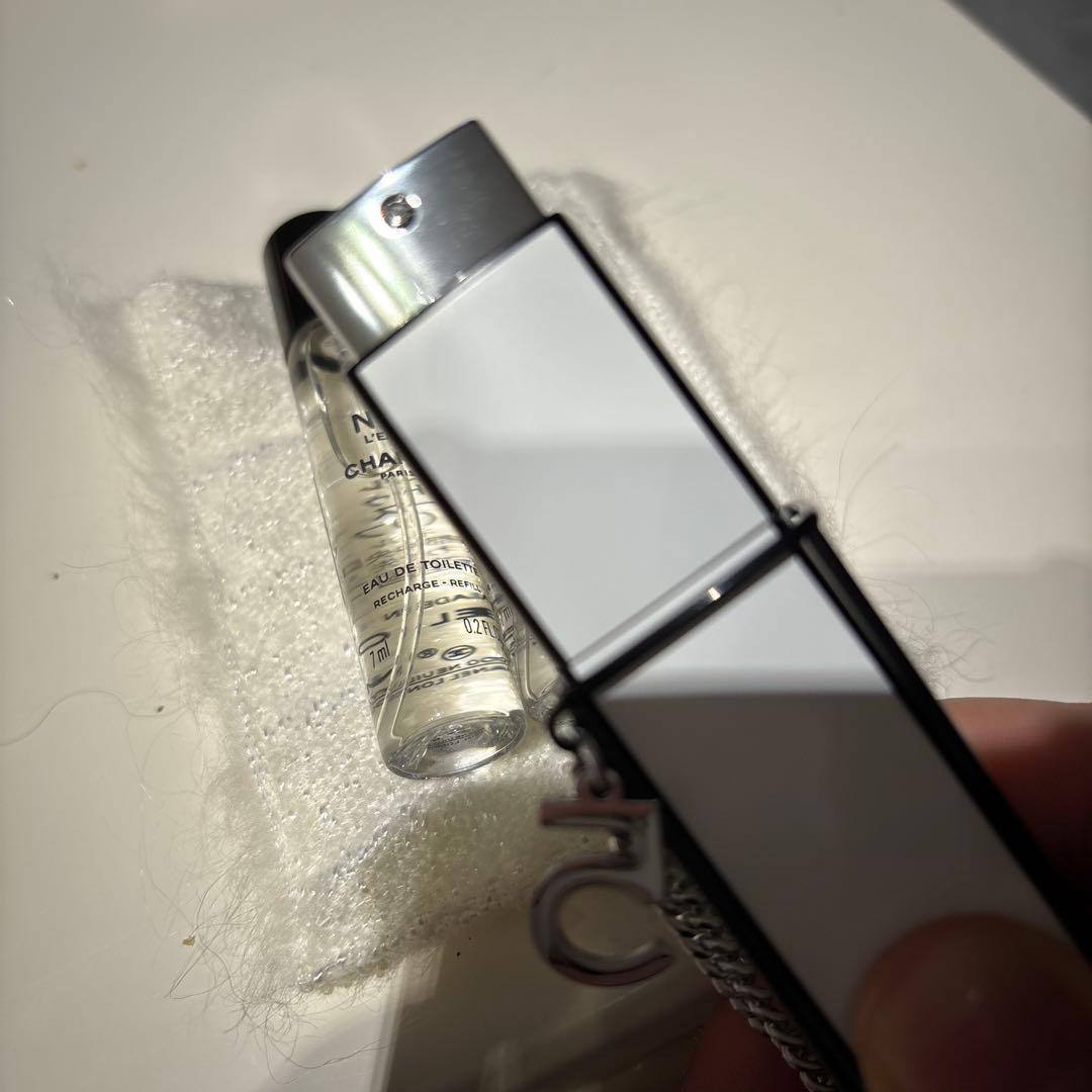 シャネルNo.5 ローオードゥトワレットパーススプレイチャームチェーン