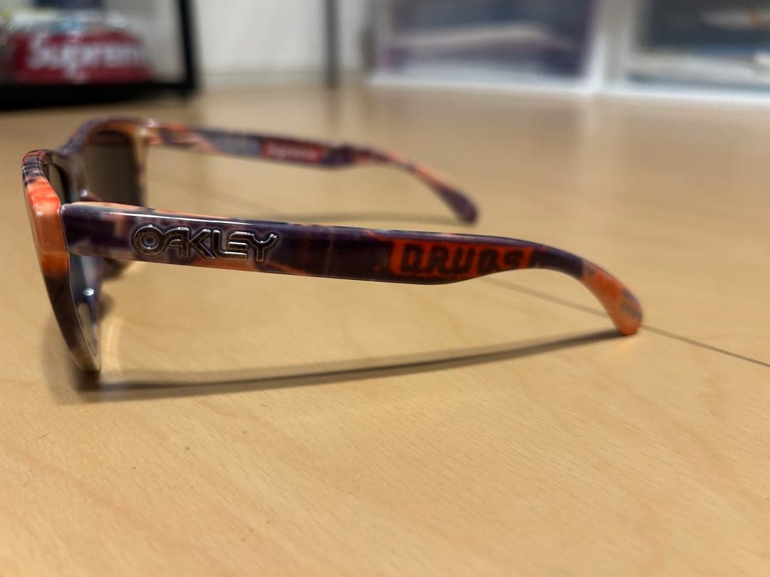 小物 SUPREME x OAKLEY FROG SKIN