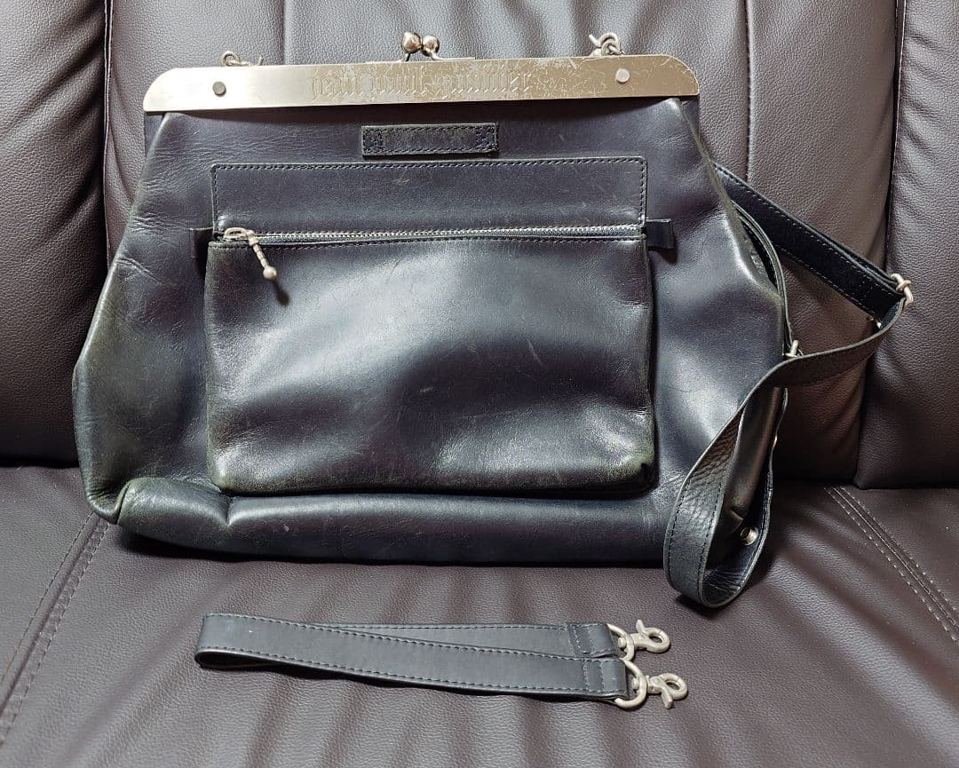 【GAULTIER】がま口レザーバッグ 袋付き