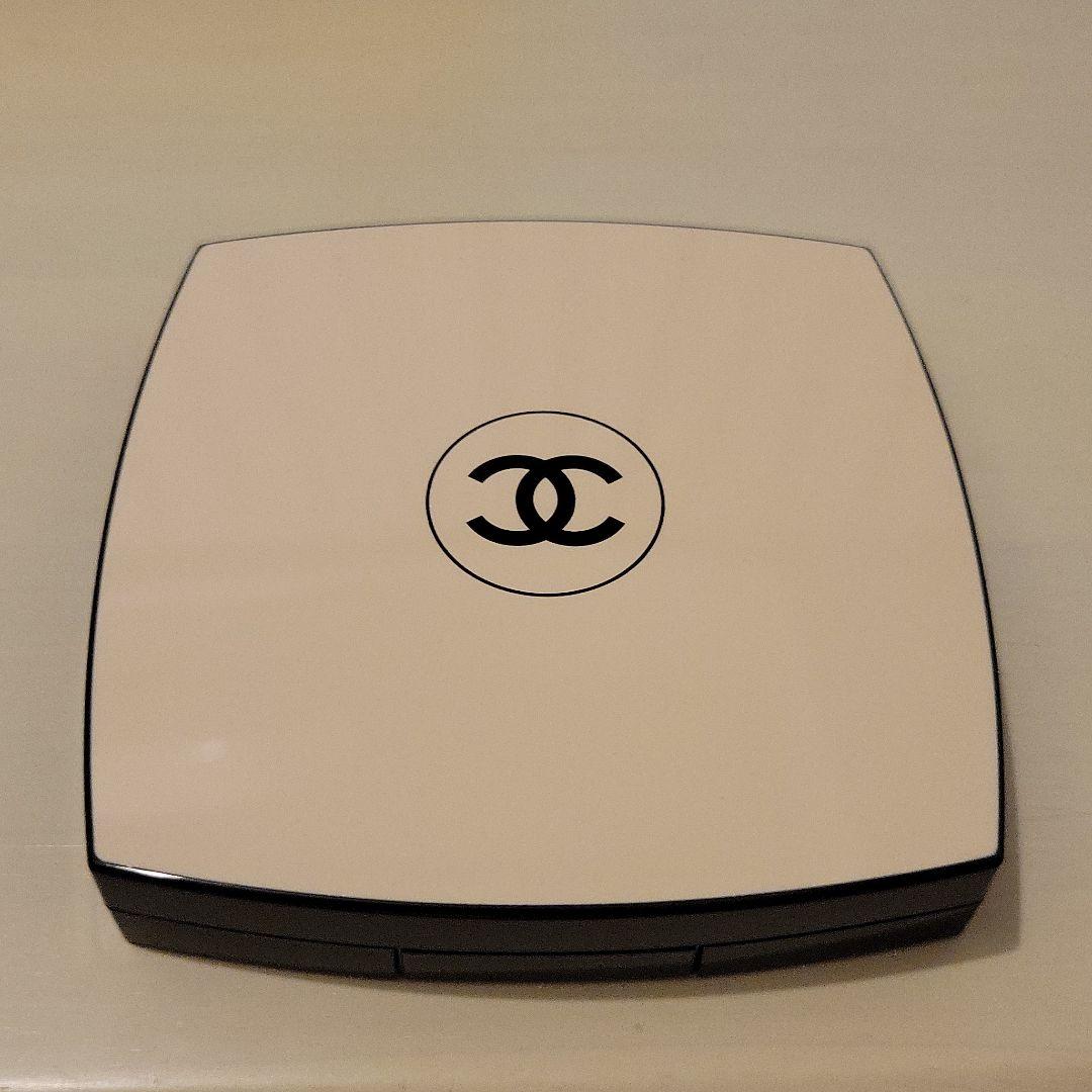 【未使用】 CHANEL レ ベージュ マキシ プードゥル ベル ミン