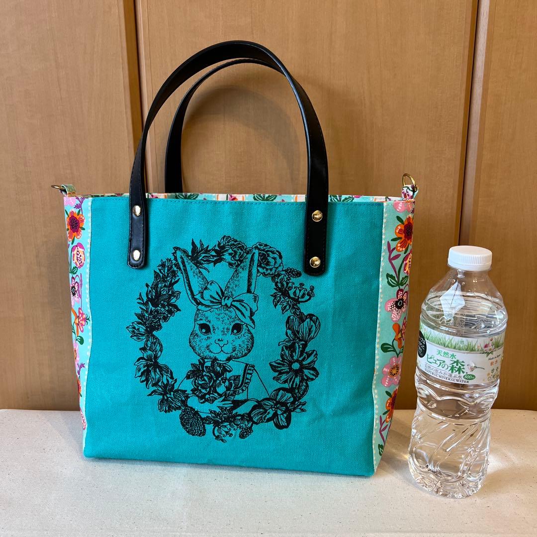 【ジョリーフルール】貴重　エピファニー カラフル　スクウェア型トートバッグ