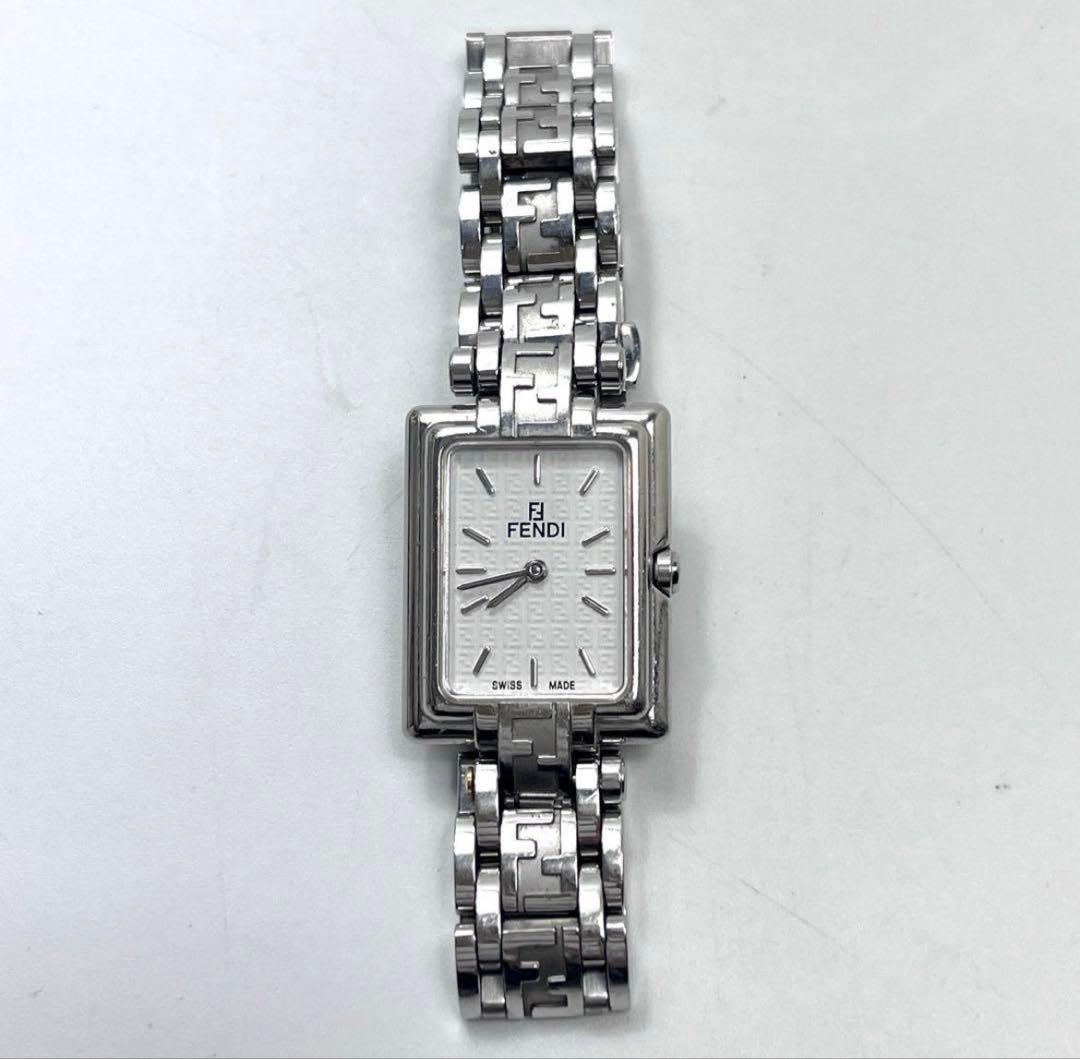 FENDI フェンディ orologiオロロジ ズッカ柄 腕時計 シルバー