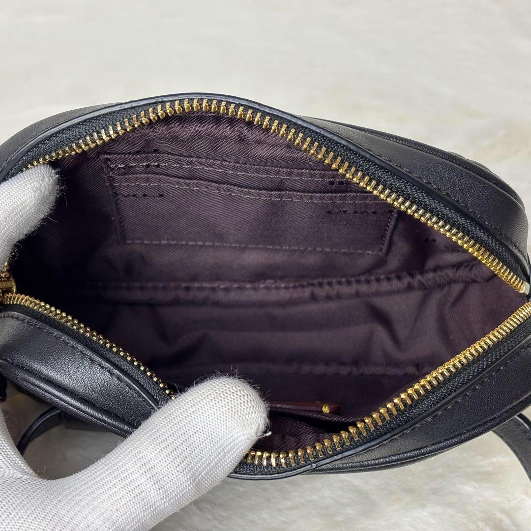 美品✨COACH　キルティング　ボディバッグ　ウエストポーチ　ブラック　斜め掛け