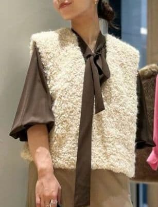 Ballsey ミックスファー Vネックベスト