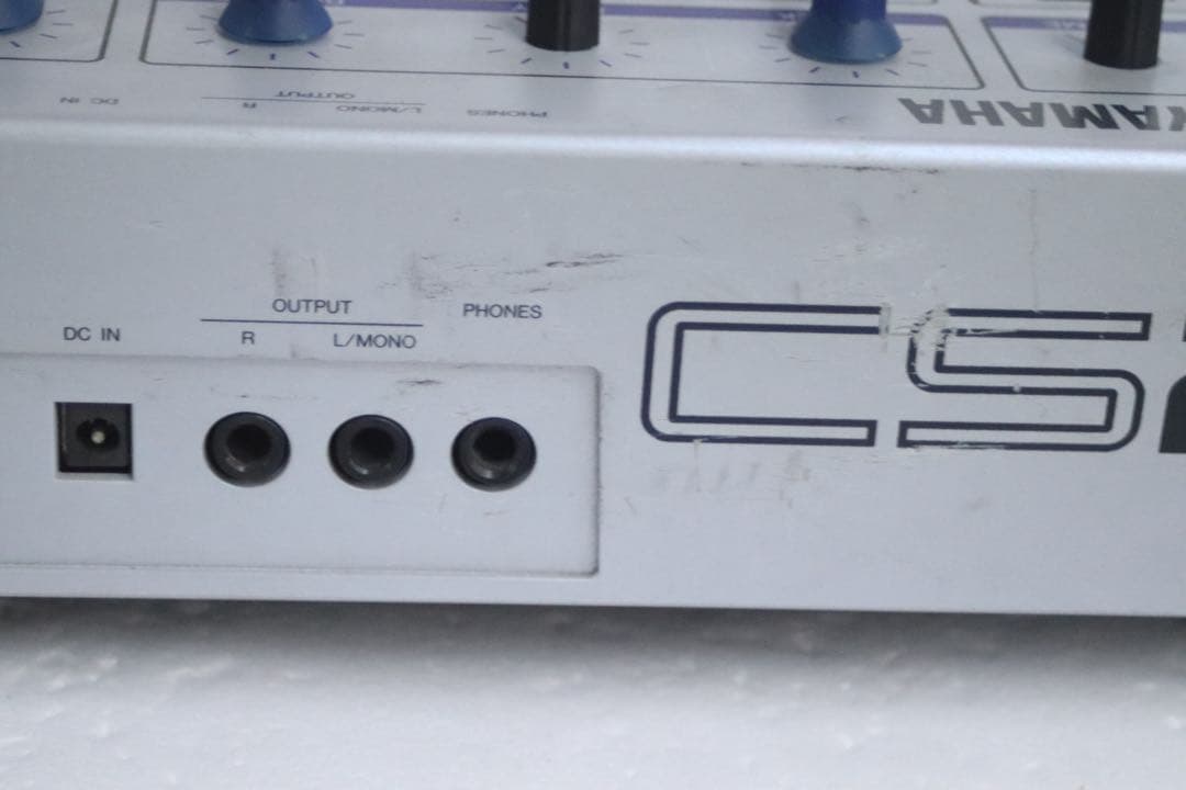 YAMAHA ヤマハ　61鍵　CS2xコントロールシンセサイザー