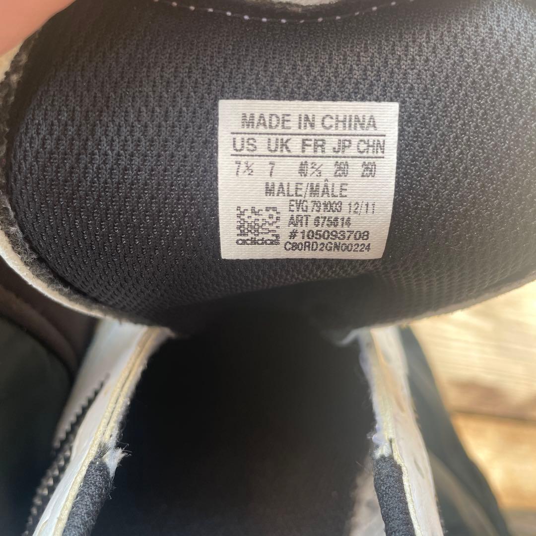 アディダスゴルフシューズ　サンバ25㎝