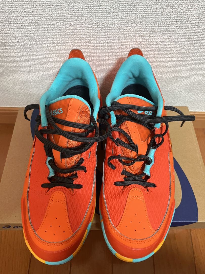 asics アンプレアルス　ロー3
