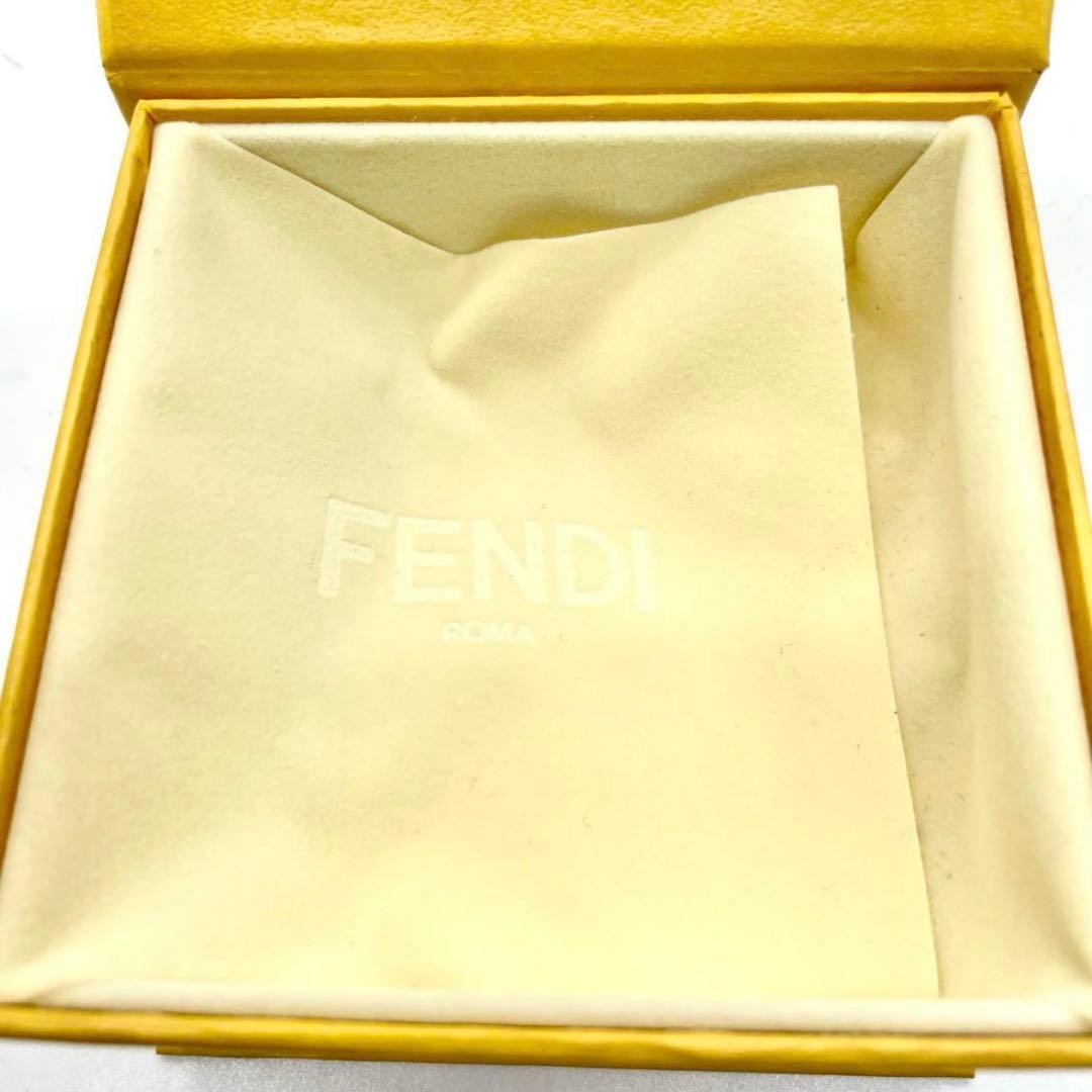 現行 【未使用級】フェンディ FENDI FFロゴ ブローチ ピンク ゴールド