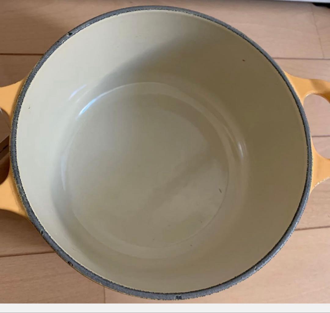 ル・クルーゼ ココットロンド　16センチ　サフラン　未使用