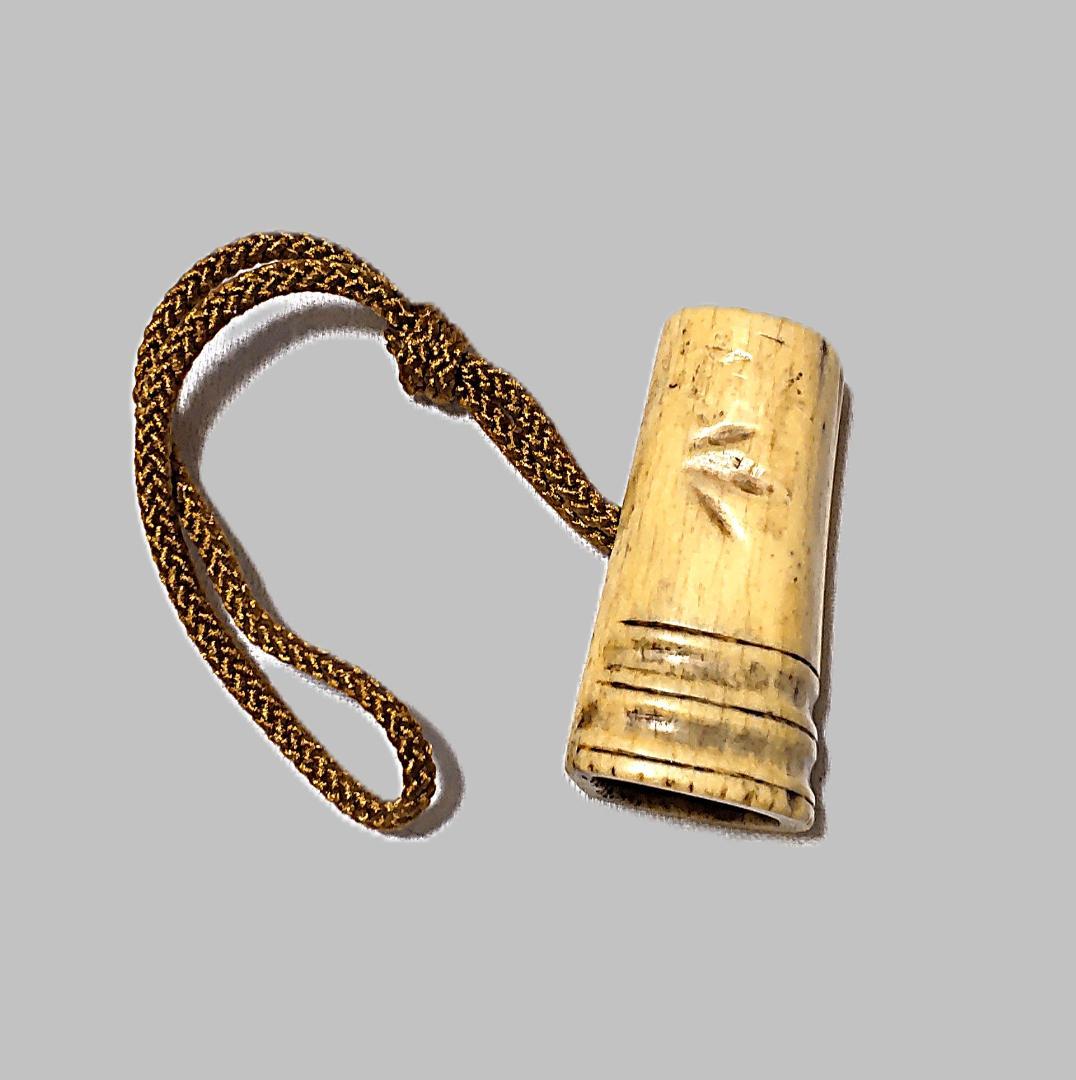 根付　工芸品　骨董品