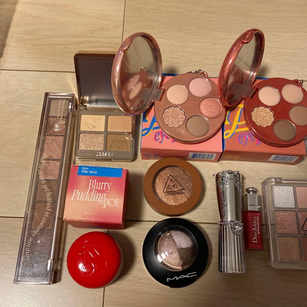 化粧品まとめ売り