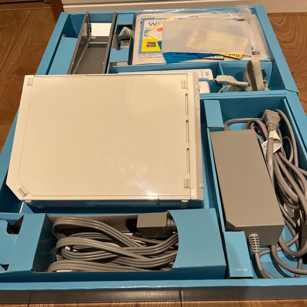 Nintendo Wii本体&マリオカートソフト等　計6点セット