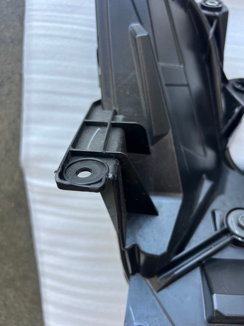 トリシティ　ヘッドライト SG37J ジャンク