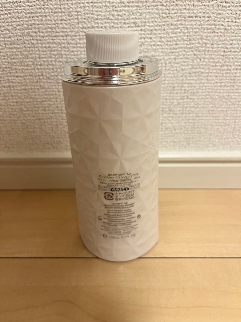 DECORTE AQ アブソリュート　エマルジョン　ブライト　詰め替え