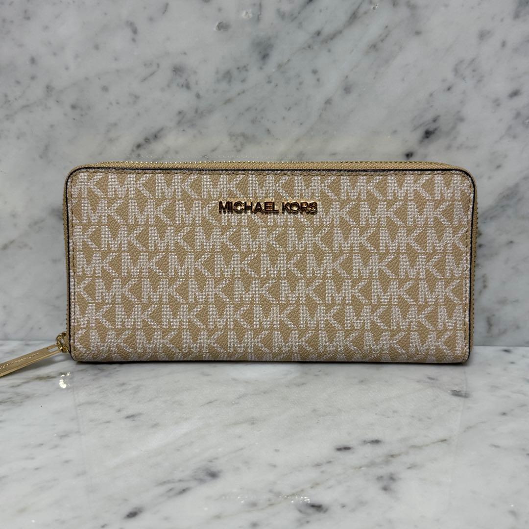 新品 未使用 MICHEAL KORS マイケルコース 長財布 ジップ ベージュ