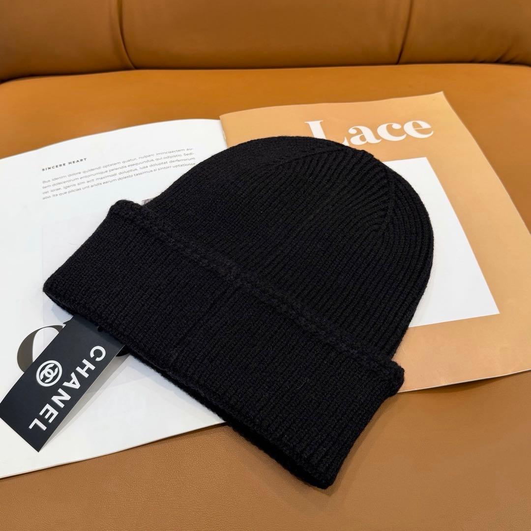 ♡CHANEL ロゴ ニットキャップ♡