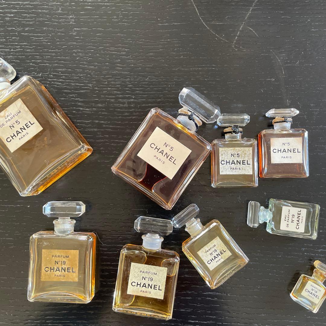CHANEL N°5 & N°19 香水瓶セット