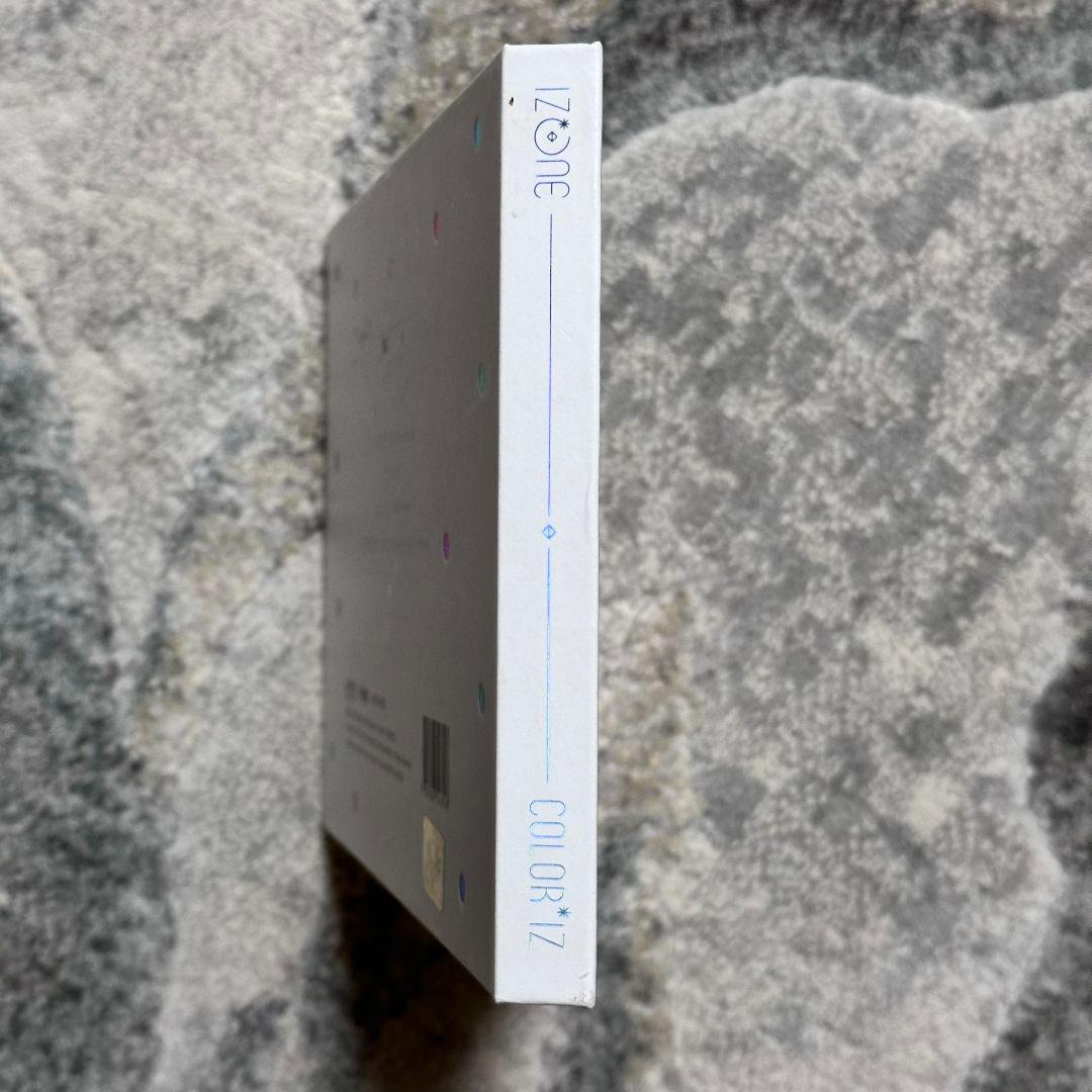 IZ*ONE　COLOR*IZ タワレコ サクラ サイン