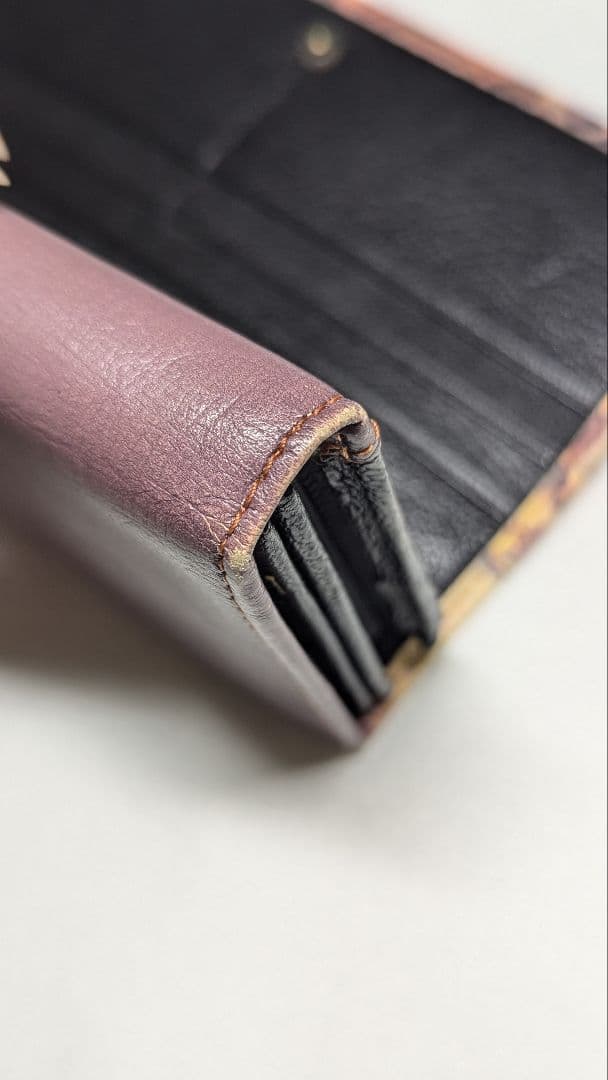 ★値下げしました！ ノーマン・ロックウェル 本革 長財布 超美品 交通渋滞