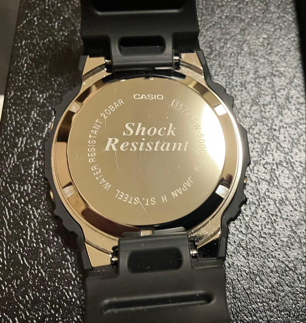 初代復刻モデル　G-SHOCK DW-5000R-1AJF