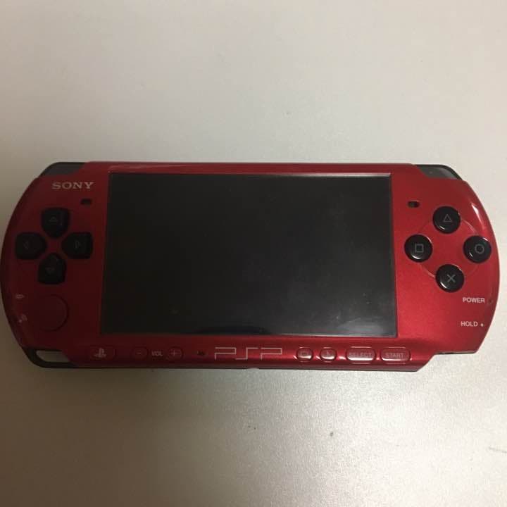 PSP 3000 限定色(赤黒)