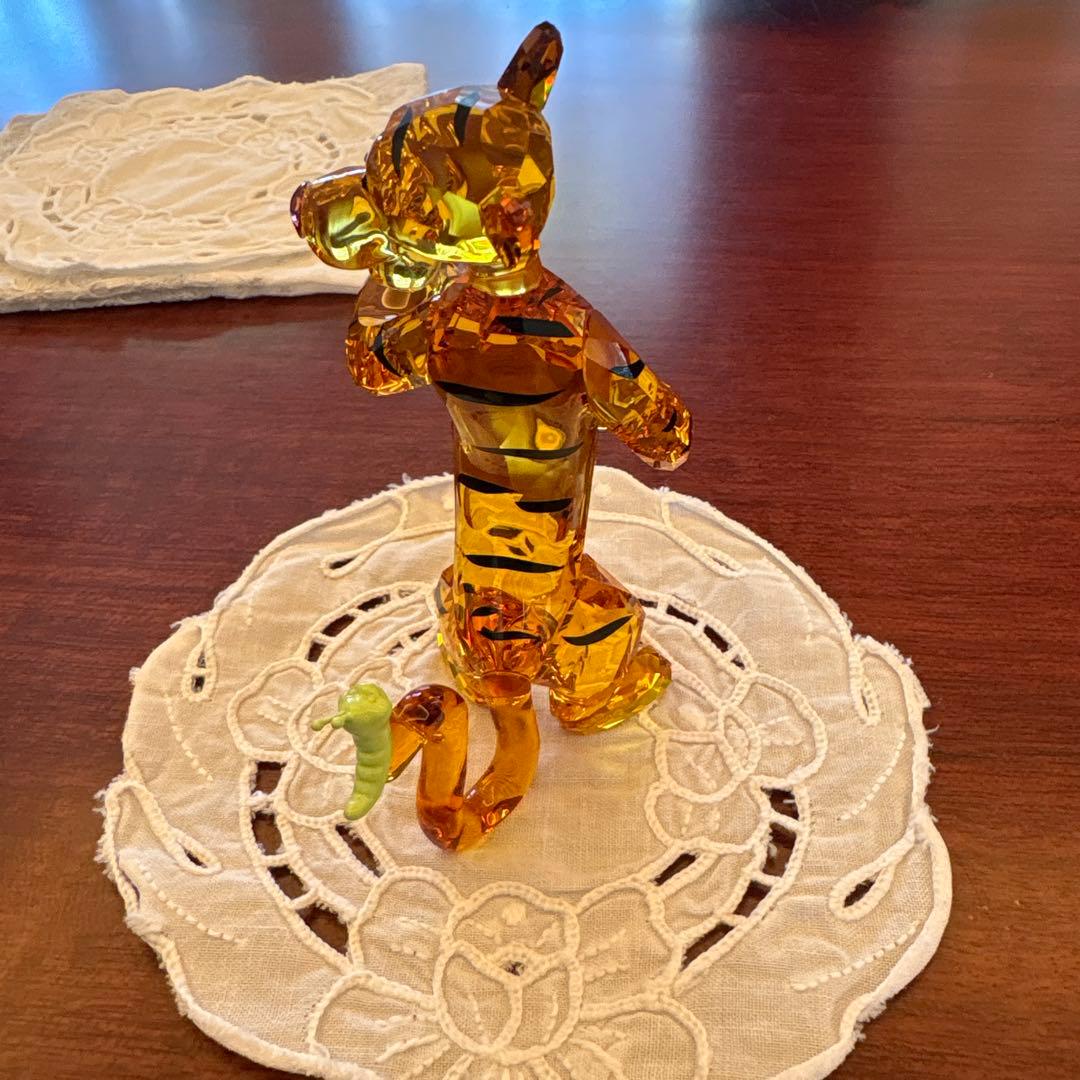 スワロフスキー　ディズニー　ティガー　置物