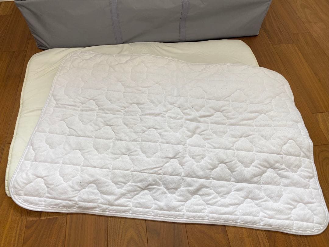 【美品】ベビーベッド　ココネルエアープラスAB