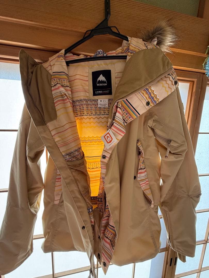 BURTON LIVINGLINING スノーボードウェア Mサイズ ベージュ