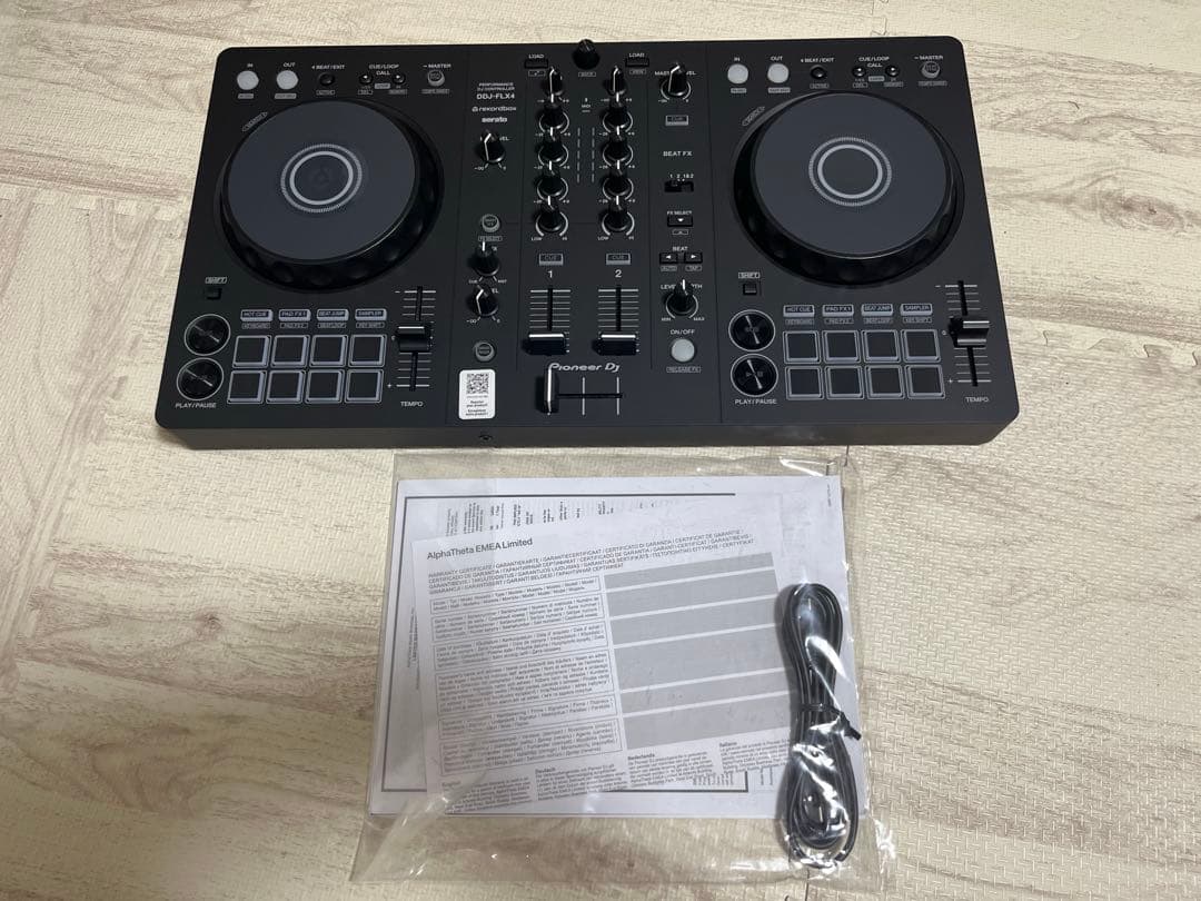 DDJ-FLX4 デジタルDJコントローラー
