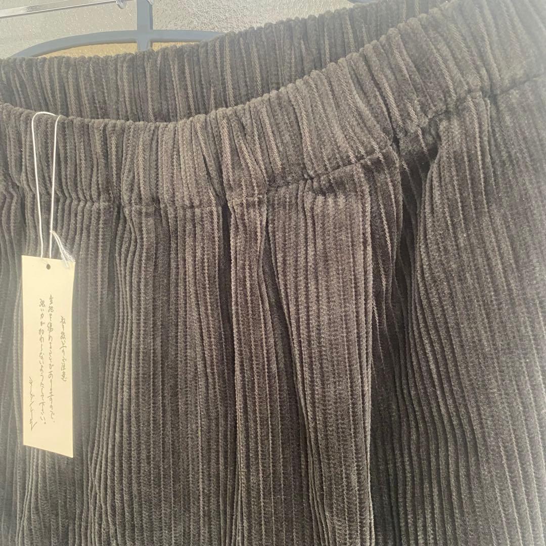 新品未使用　ヨーガンレール　ババグーリ　コーデュロイパンツ