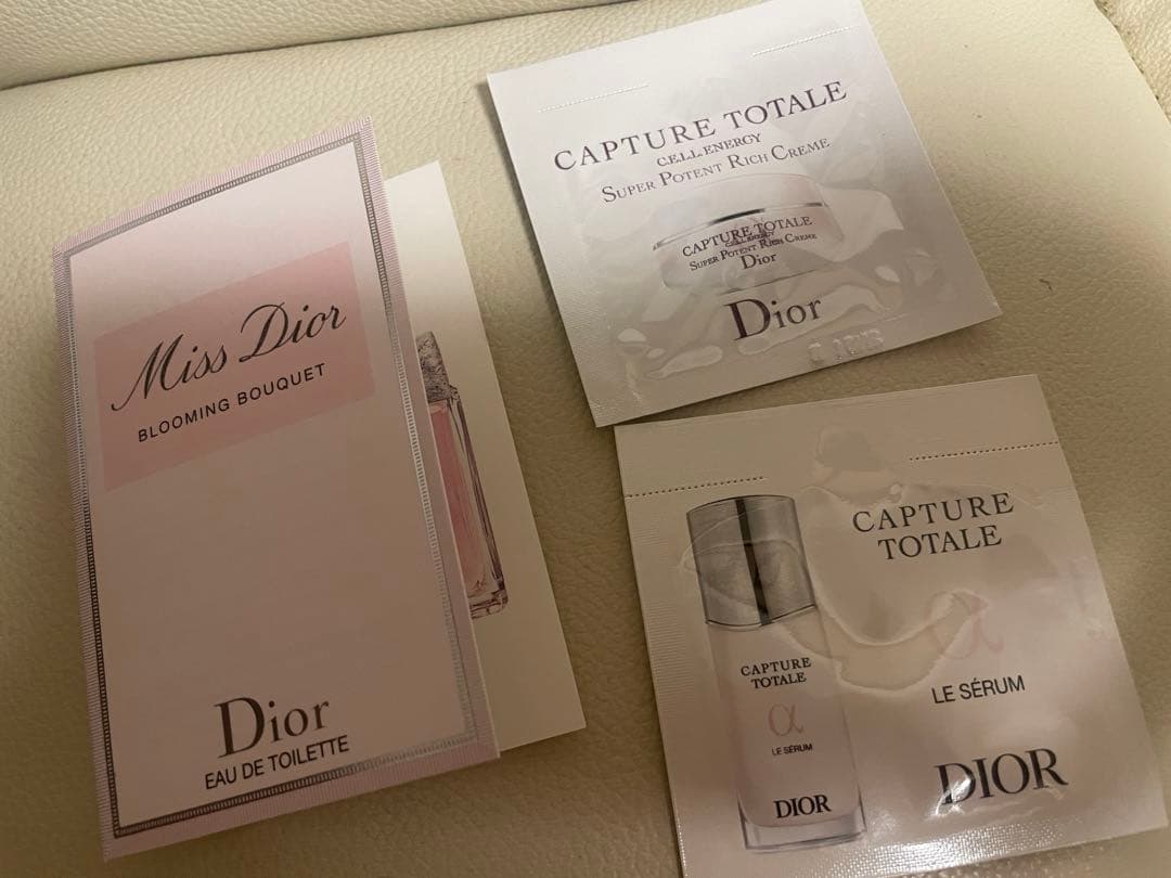 ディオールカプチュール トータル インテンシブ エッセンス ローション 15…