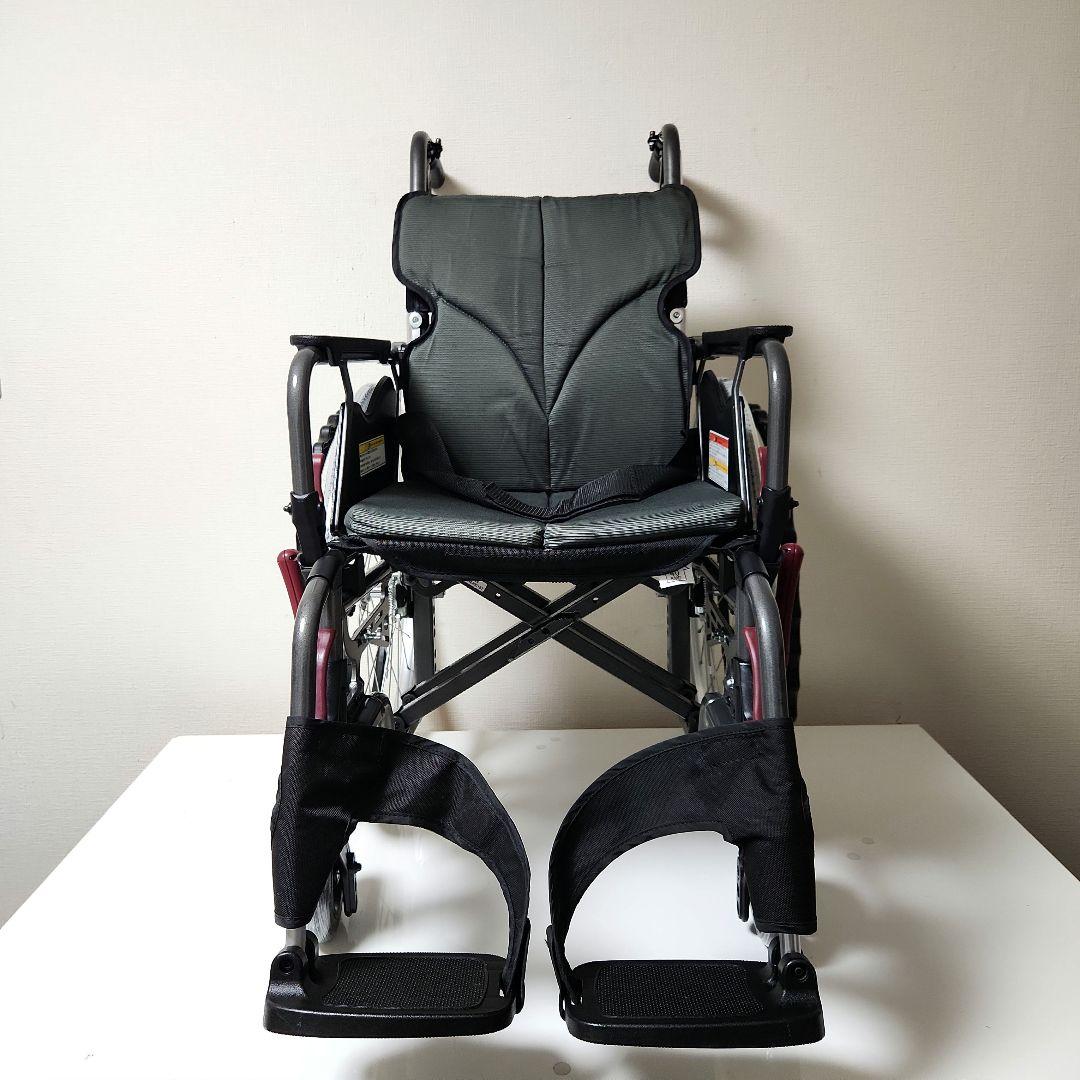 カワムラサイクル　自走用　多機能　ノーパンクタイヤ　車椅子　KMD-B22