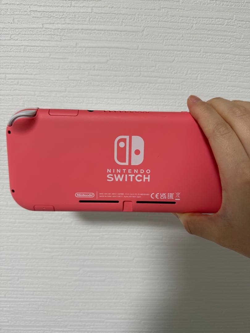 【美品】Nintendo Switch Lite コーラル
