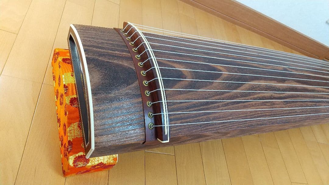 【user_086757c9】金蒔絵入り 高級 和琴 お琴 13弦琴 お筝
