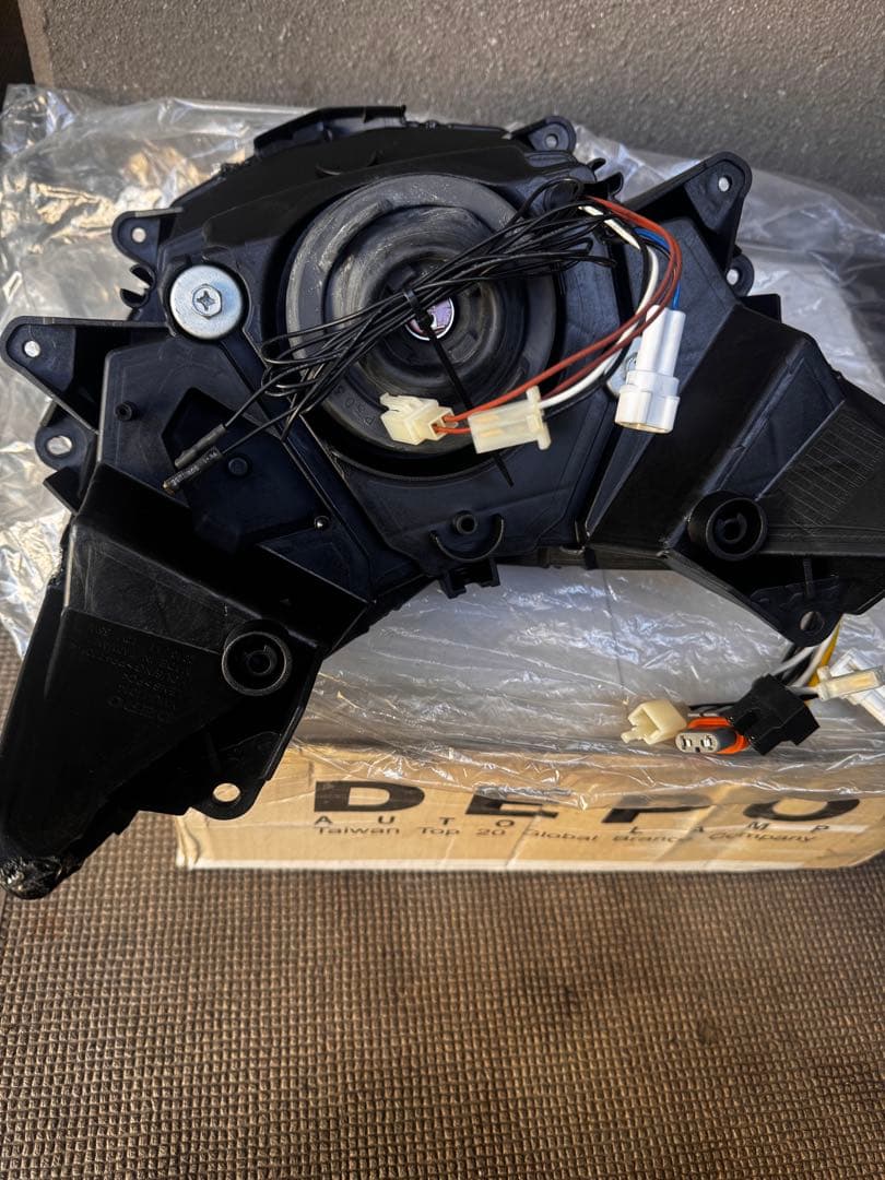 シグナス　3型 DEPO LED ヘッドライト 未使用