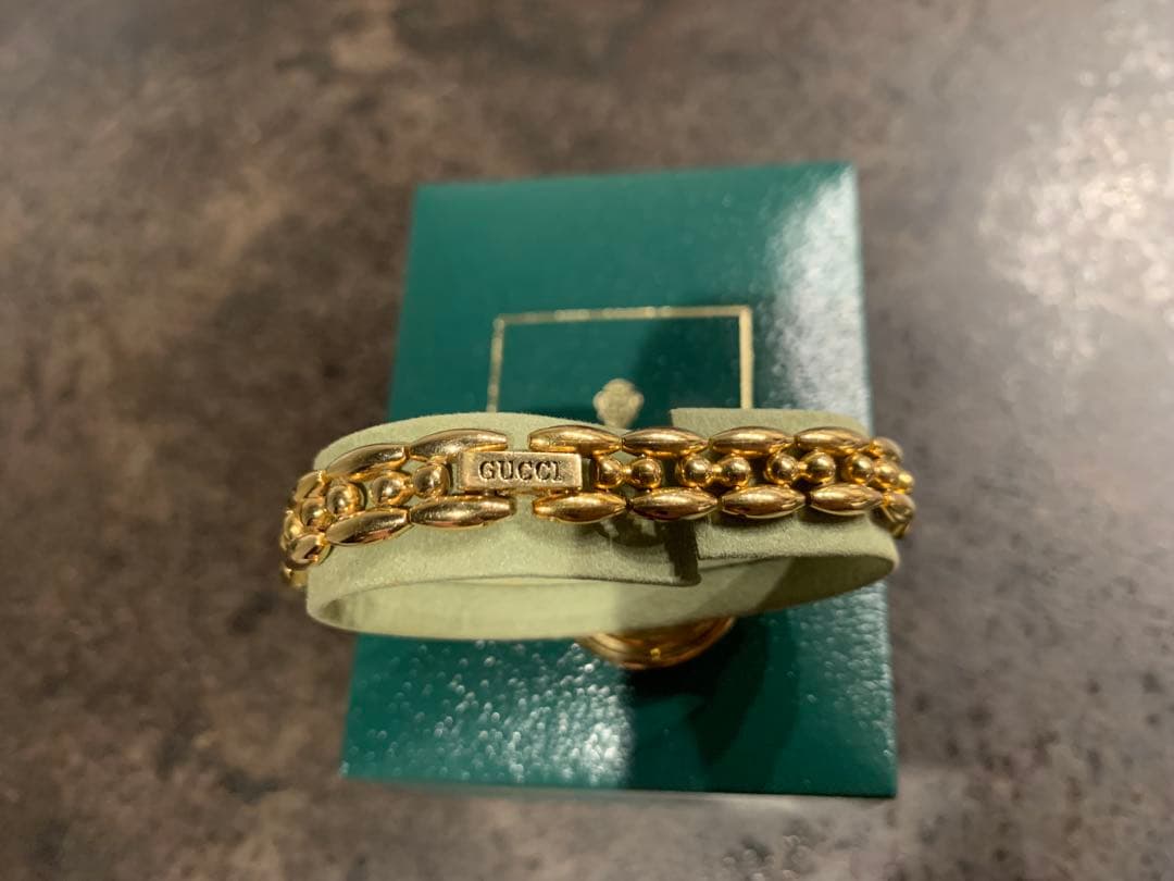 【美品】GUCCI 腕時計　チェンジベゼル ゴールド