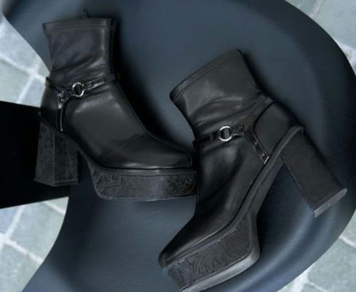 HARE　ガラソールチャンキーブーツ　ブラック　L